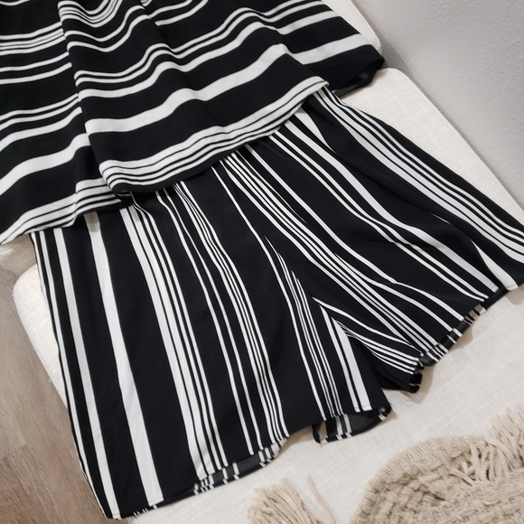 Spenser Jeremy Black & White Striped Sleeveless Romper, Size 6, w/Scoop Neck, - Picture 8 of 12